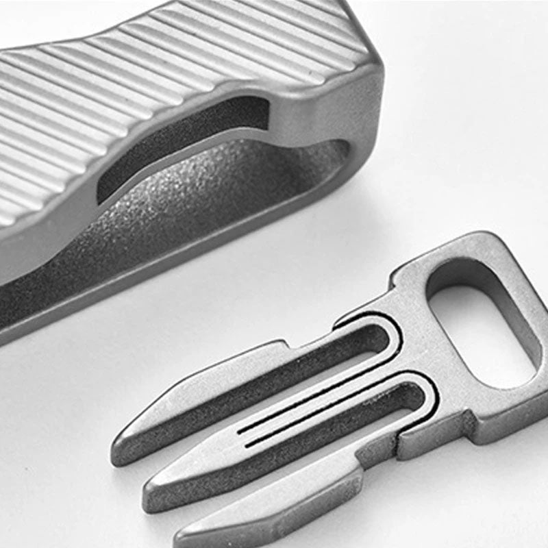 Titanium Waist Belt Buckle & Keychain. Portable EDC Outdoor Tool